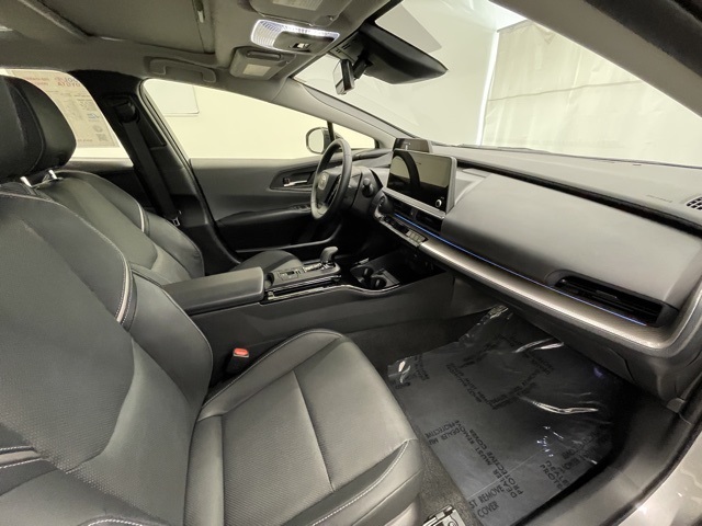 2024 Toyota Prius XLE photo 8