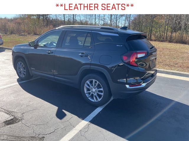 2024 Gmc Terrain SLT photo 2