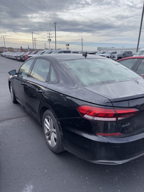 2021 Volkswagen Passat 2.0T S photo 4