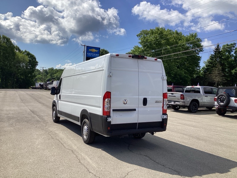 2024 Ram ProMaster 3500 photo 3