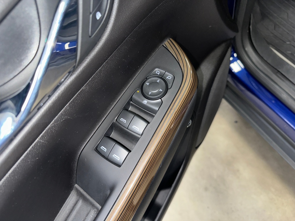 2023 Gmc Acadia SLE photo 4