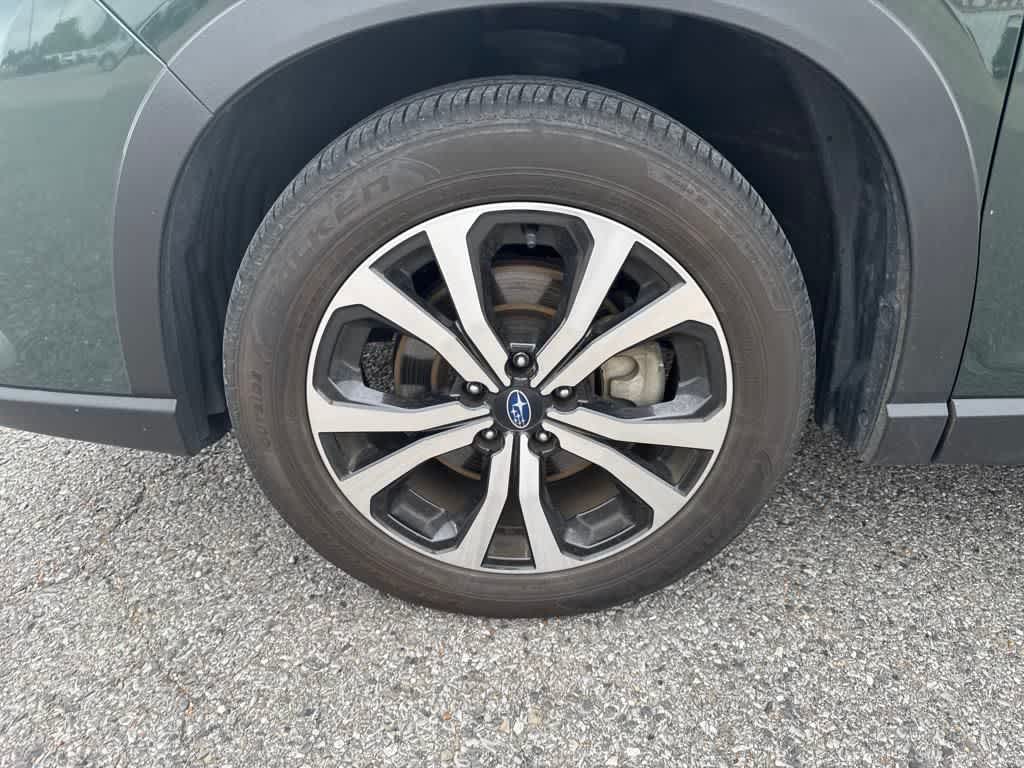 2024 Subaru Forester Limited photo 28