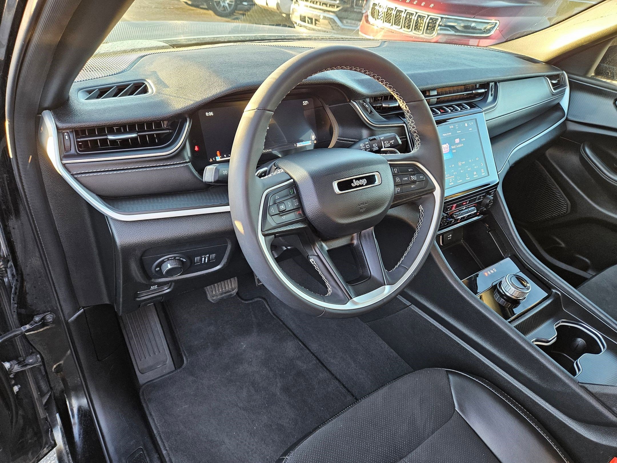 2024 Jeep Grand Cherokee Altitude photo 11