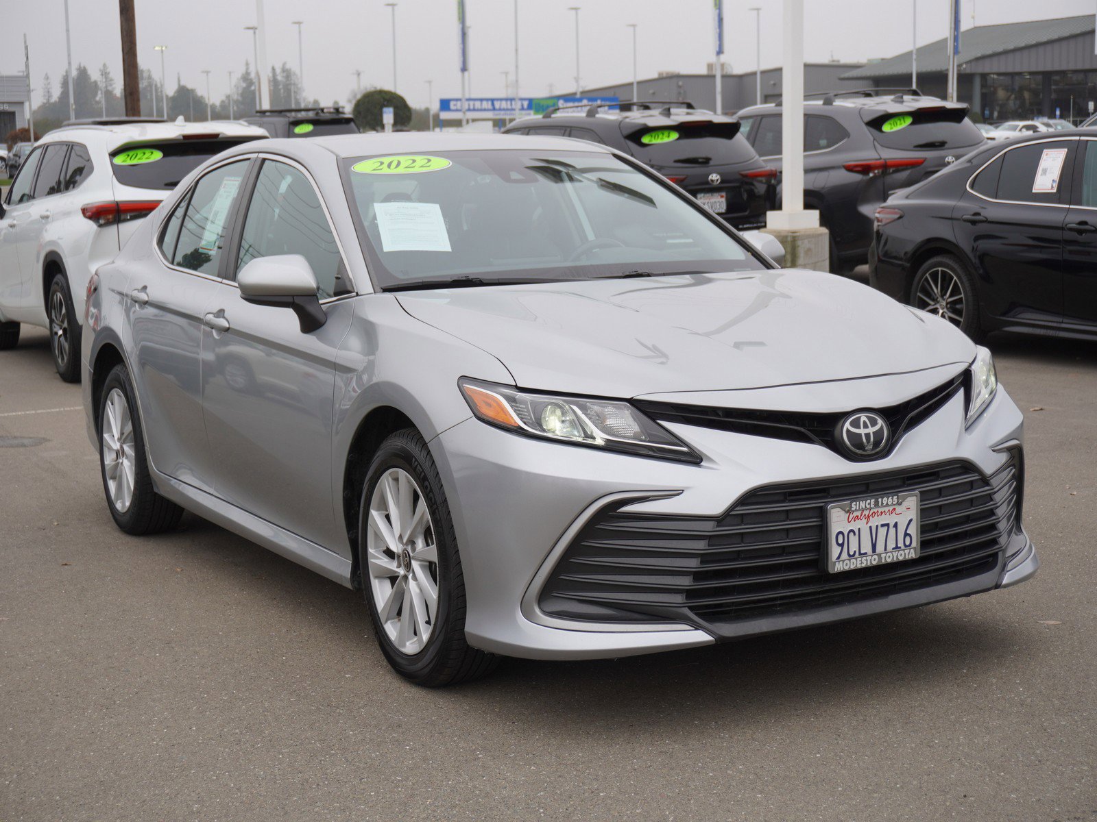 2022 Toyota Camry LE
