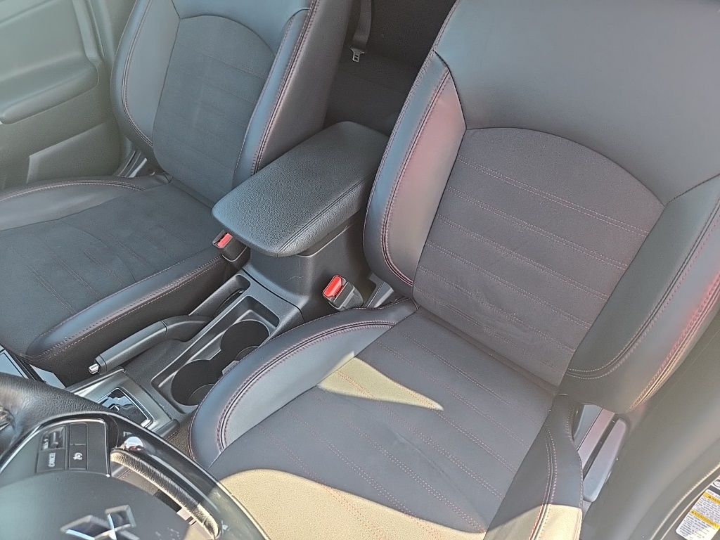 2024 Mitsubishi Outlander Sport SE photo 14