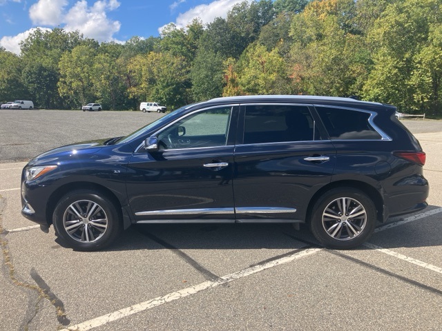 2019 Infiniti QX60 Luxe photo 8