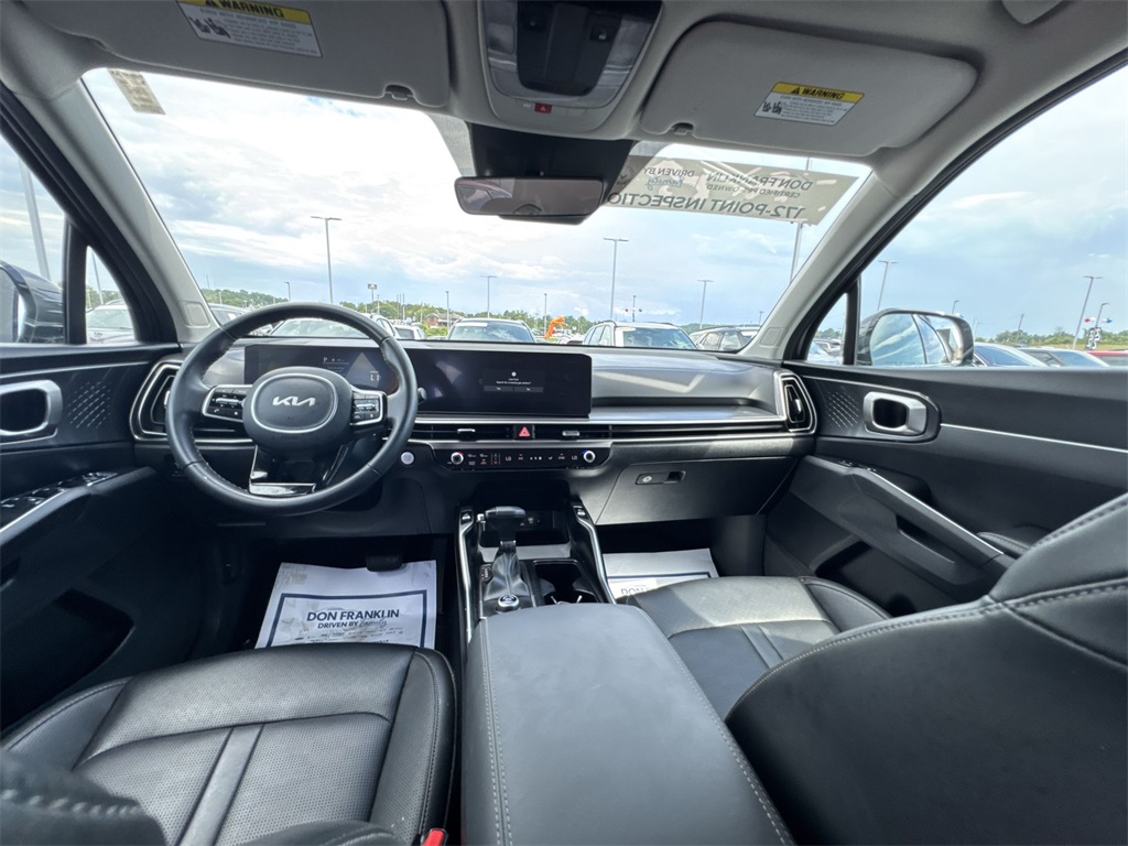 2025 Kia Sorento S photo 10