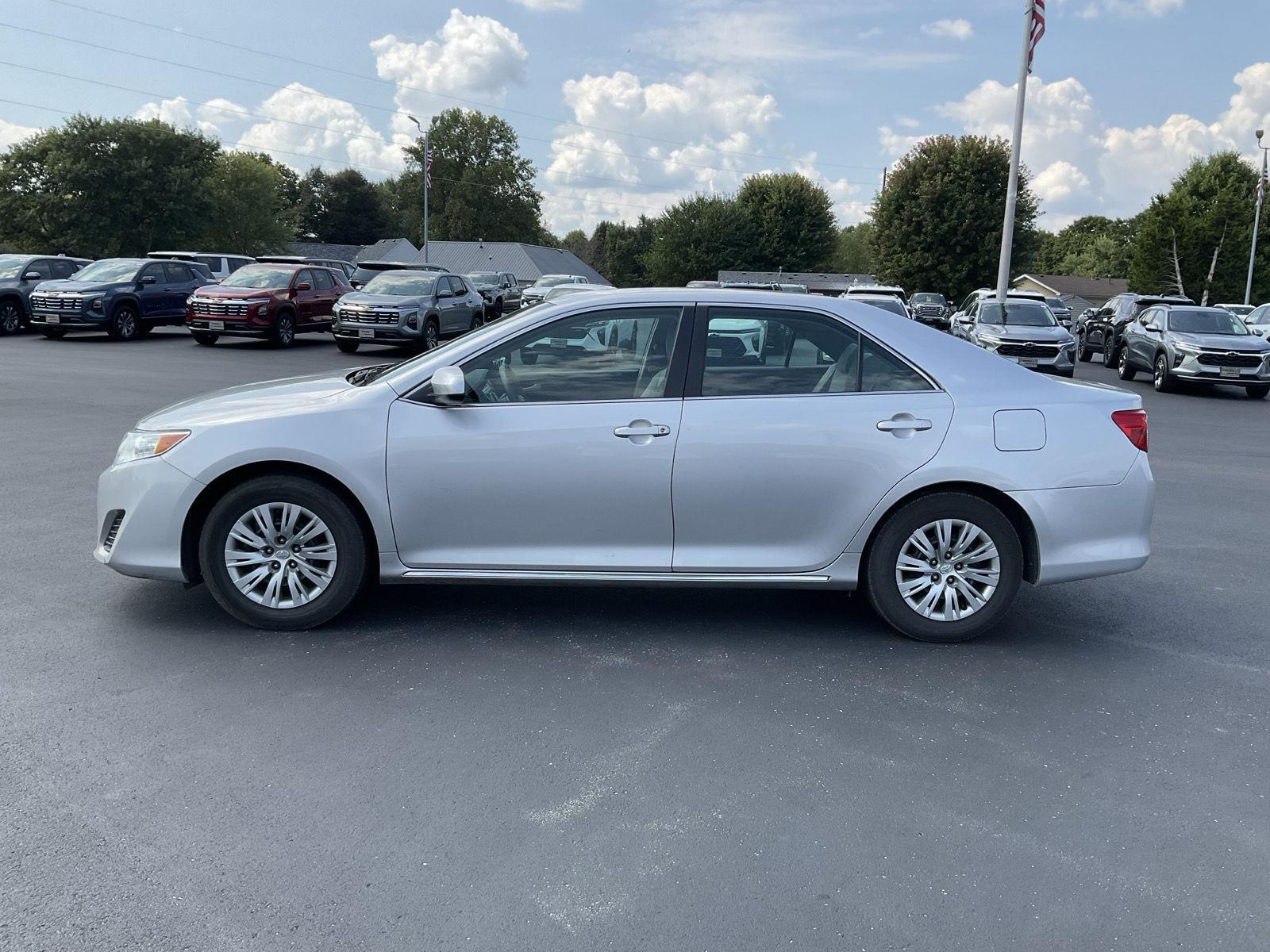 2014 Toyota Camry L photo 4