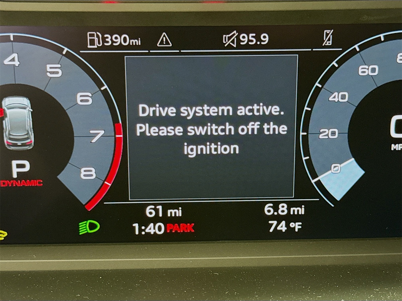 2025 Audi Q3 45 TFSI S line Premium photo 12