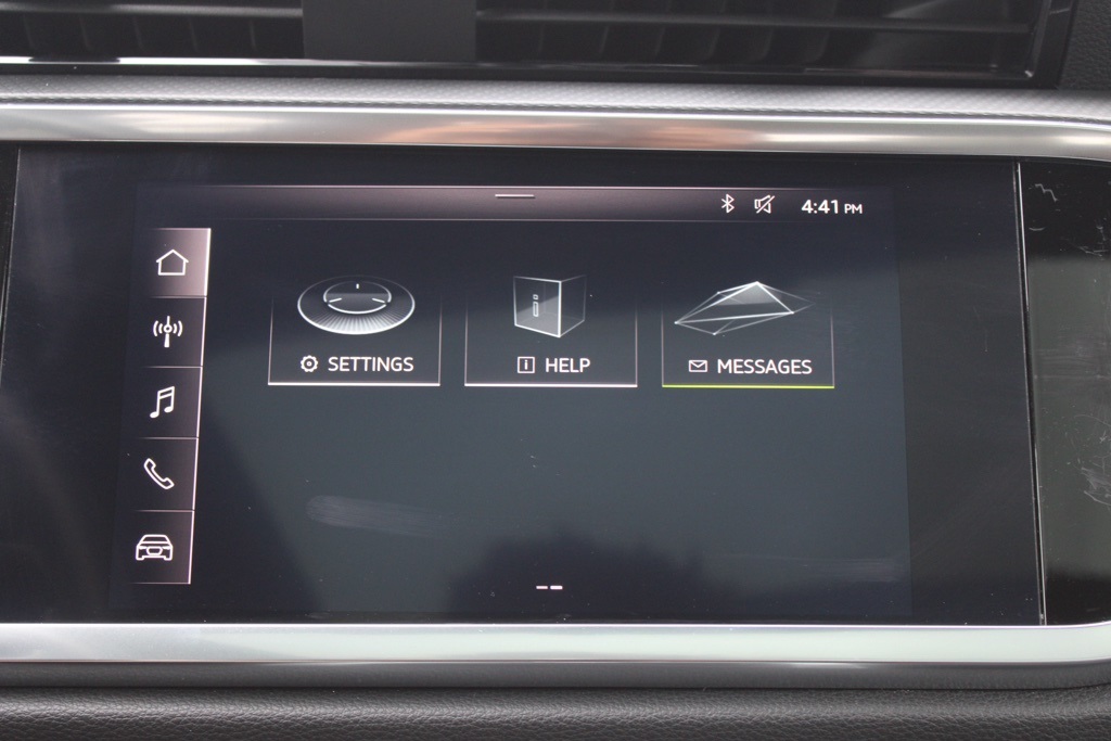 2021 Audi Q3 S line Premium 45 TFSI photo 24
