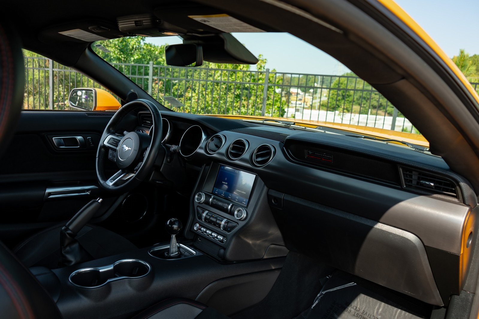 2022 Ford Mustang GT photo 26