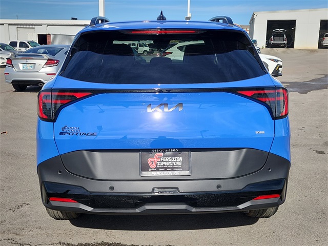 2026 Kia Sportage X-Line photo 3