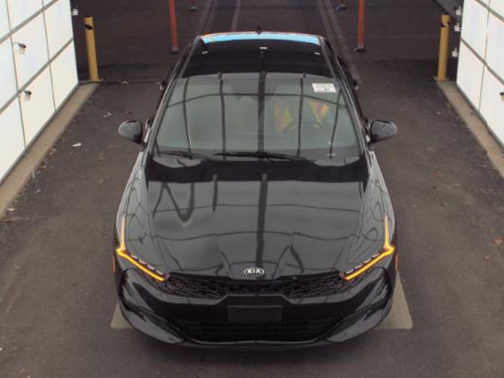 2021 Kia K5 GT-Line photo 3