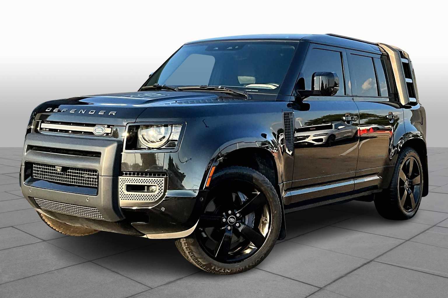 2023 Land Rover Defender X-Dynamic SE photo 2