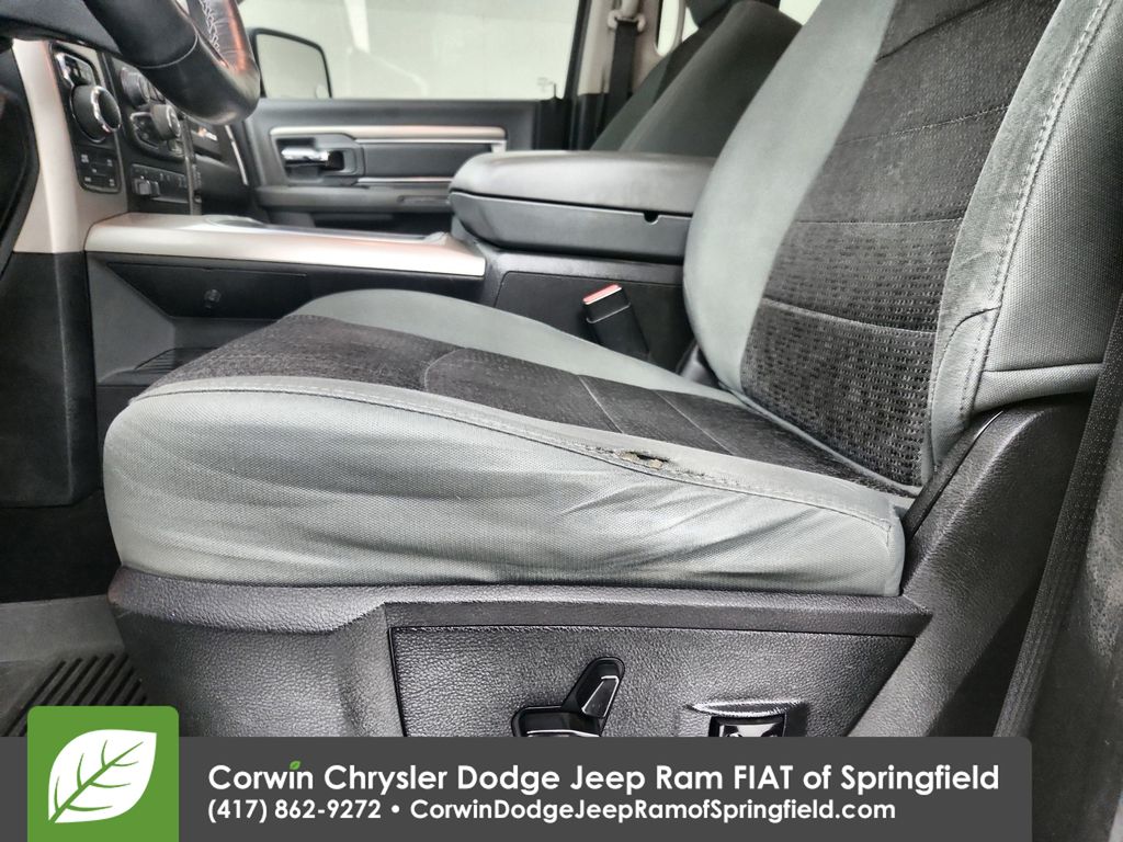 2016 Ram 1500 Big Horn photo 3