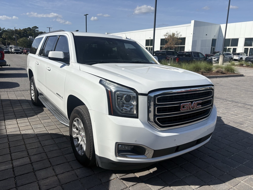 2019 Gmc Yukon XL SLT photo 3