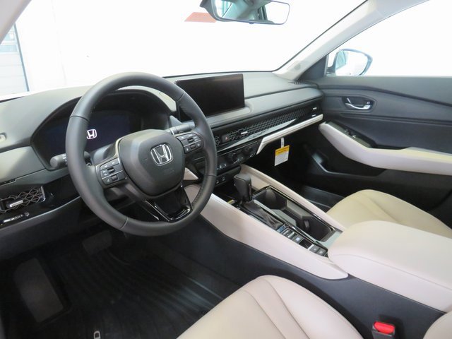 2025 Honda Accord Hybrid EX-L photo 3