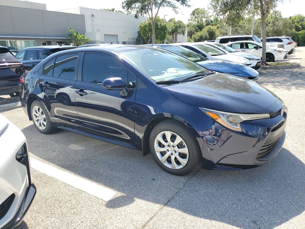 2026 Toyota Corolla LE photo 2