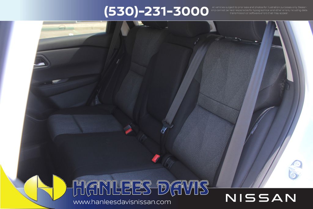 2026 Nissan Rogue SV photo 15