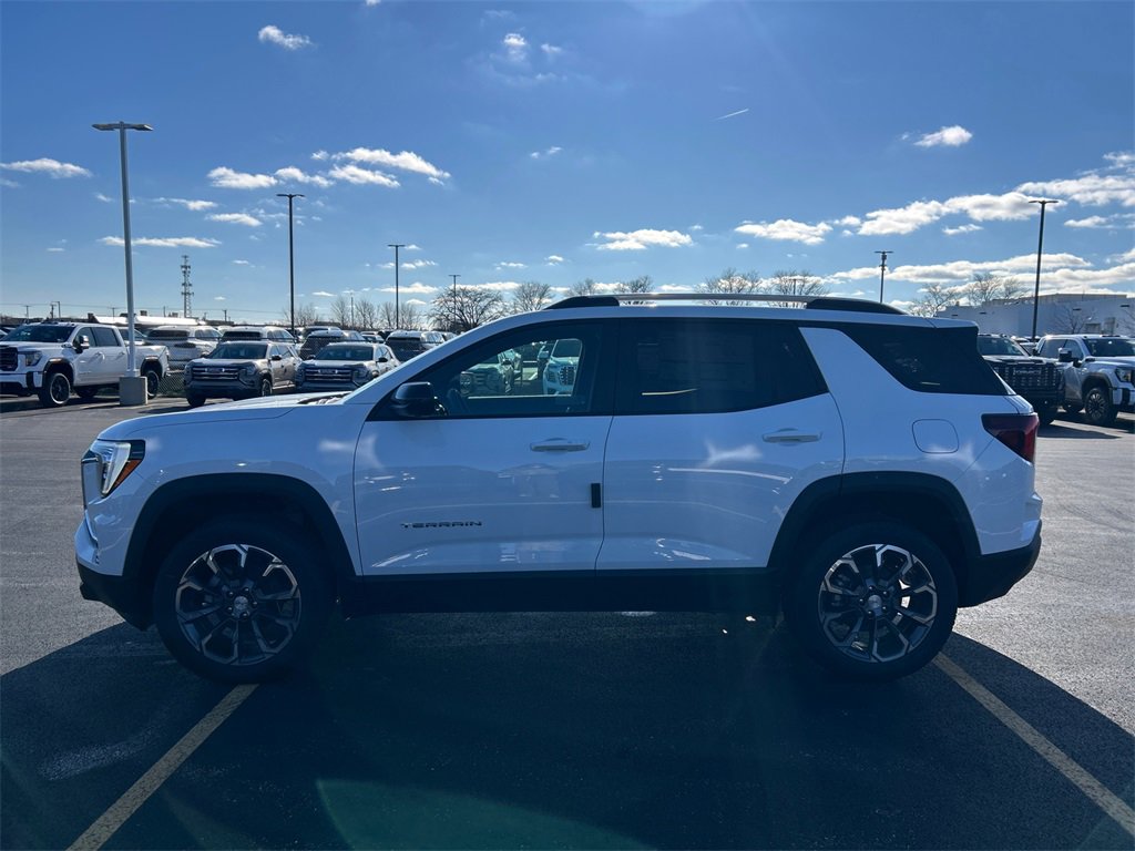 2026 GMC TERRAIN - Image 4