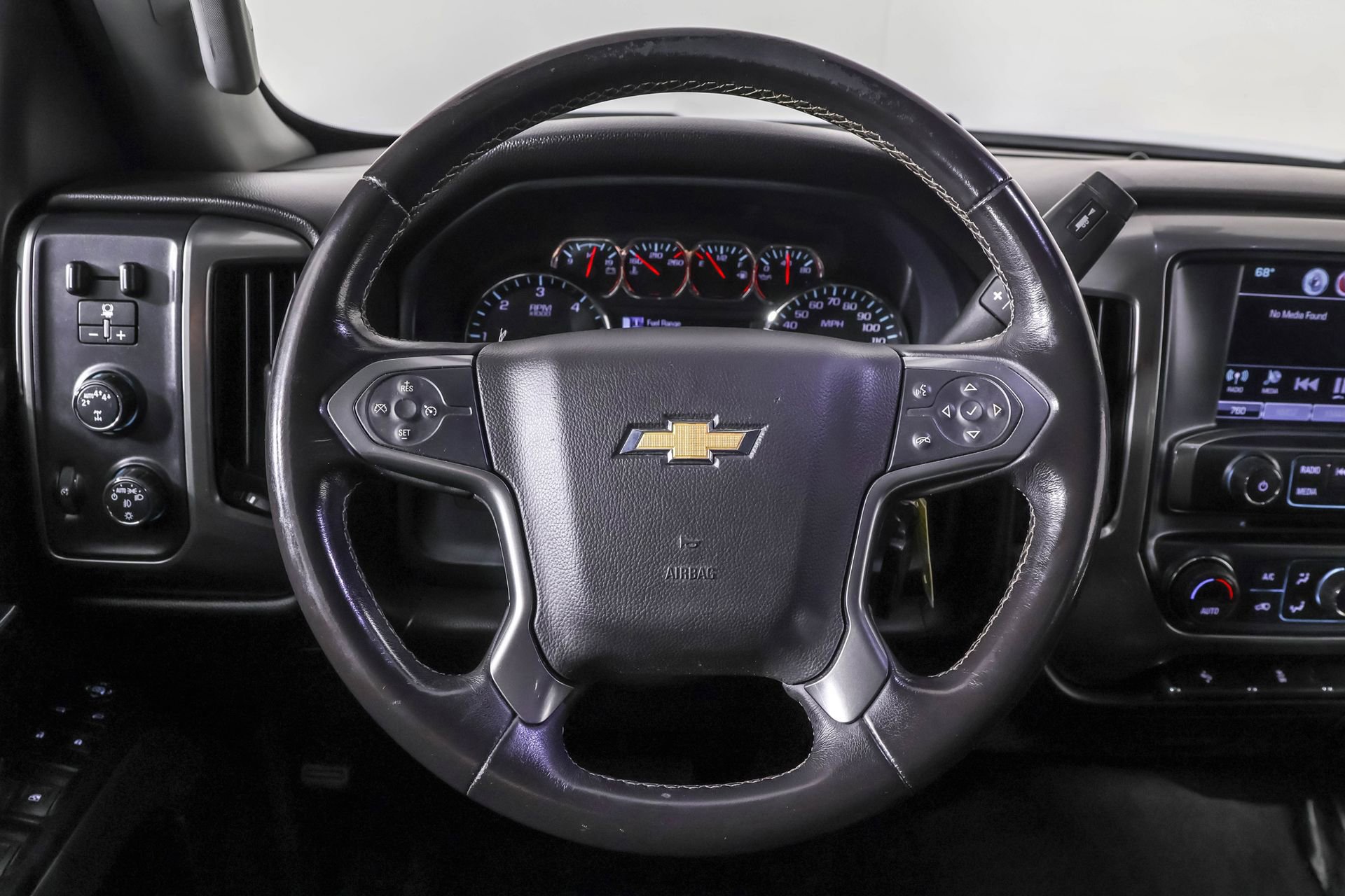 2018 Chevrolet Silverado 1500 LT photo 14