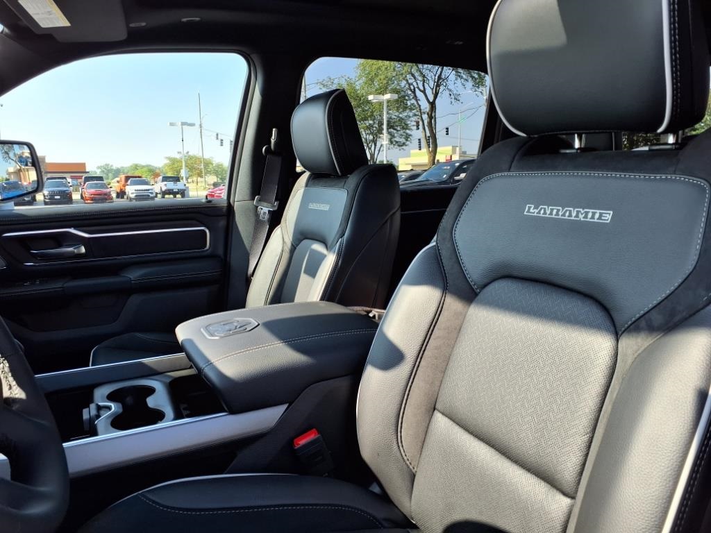 2026 Ram 1500 Laramie photo 12