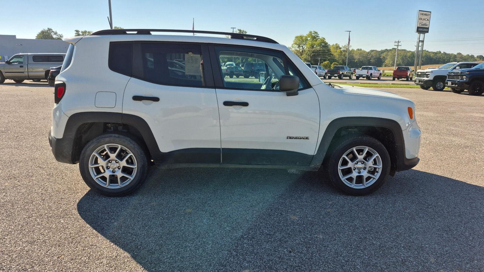 2021 Jeep Renegade Sport photo 4