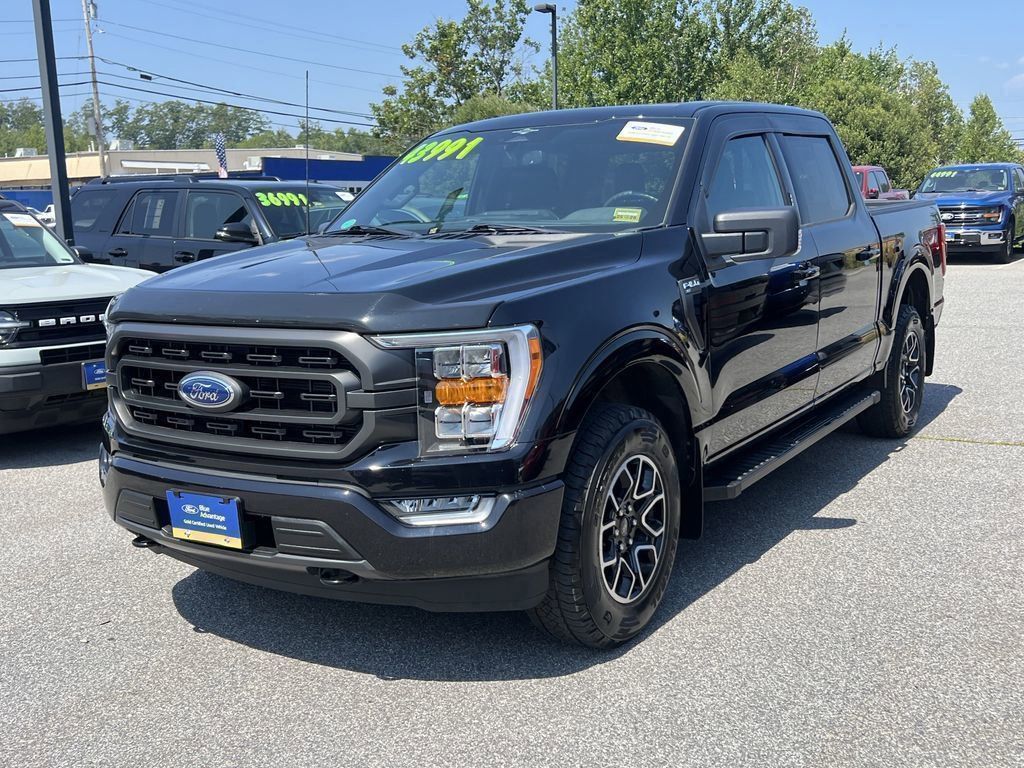 2023 Ford F-150 XLT photo 3