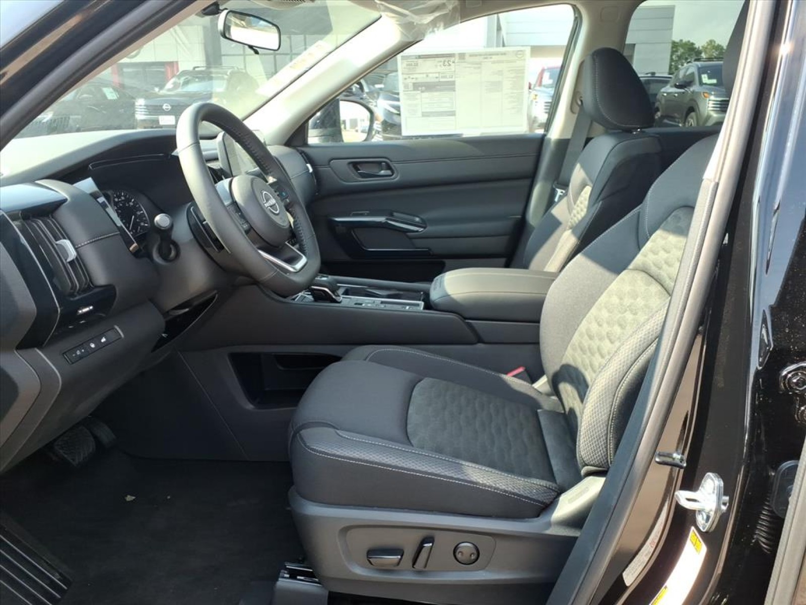 2025 Nissan Pathfinder SV Black at Robbins Nissan