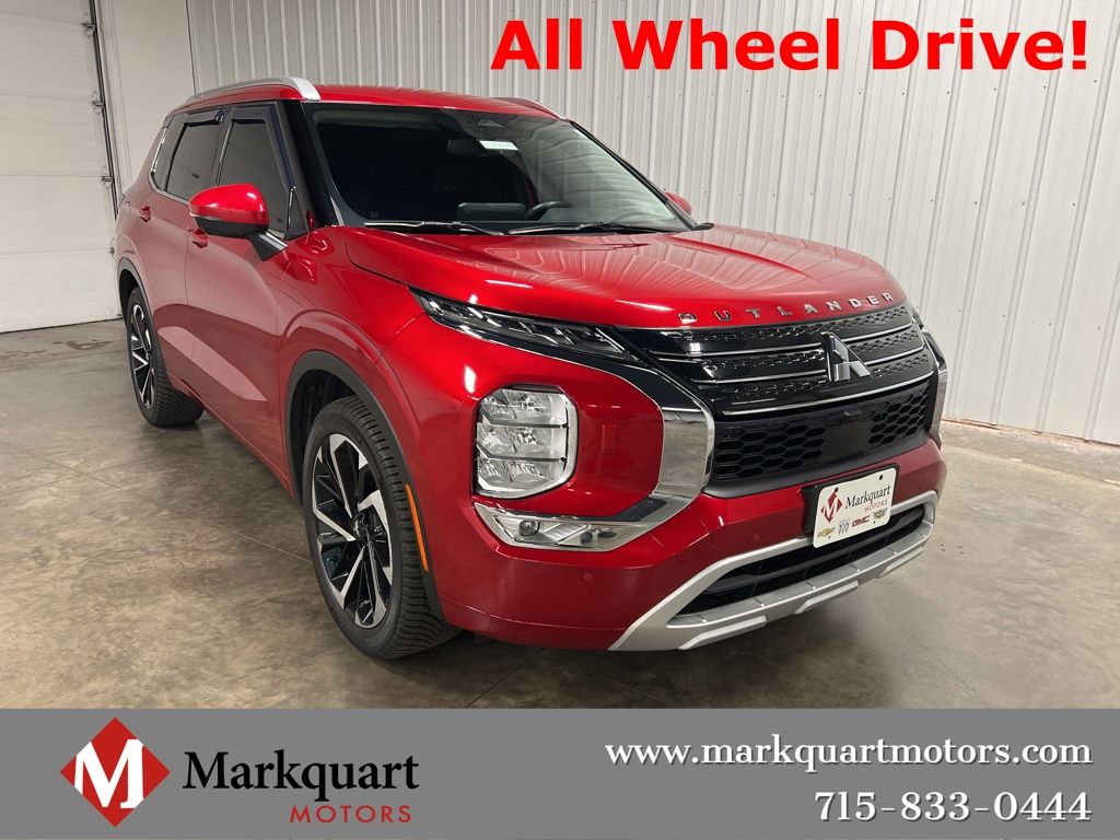 2024 Mitsubishi Outlander SEL's photo