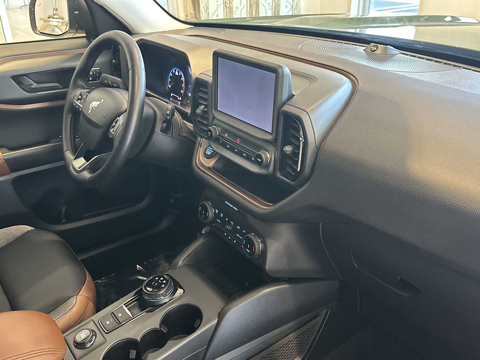 2024 Ford Bronco Sport Outer Banks photo 26