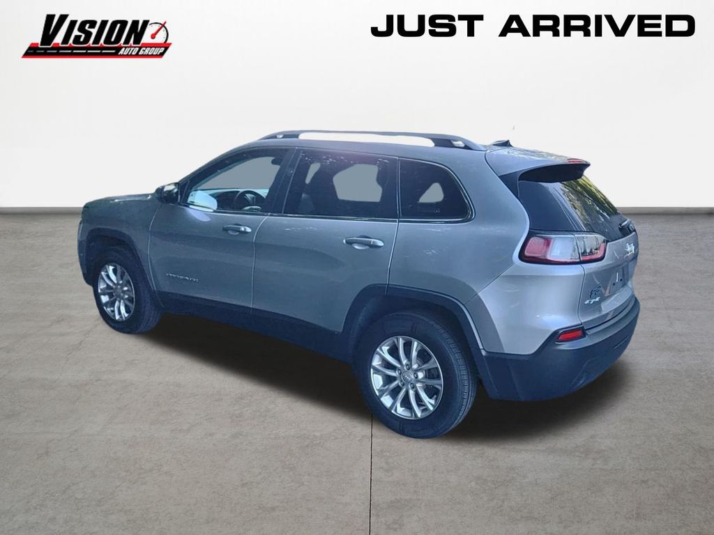 2019 Jeep Cherokee Latitude photo 7
