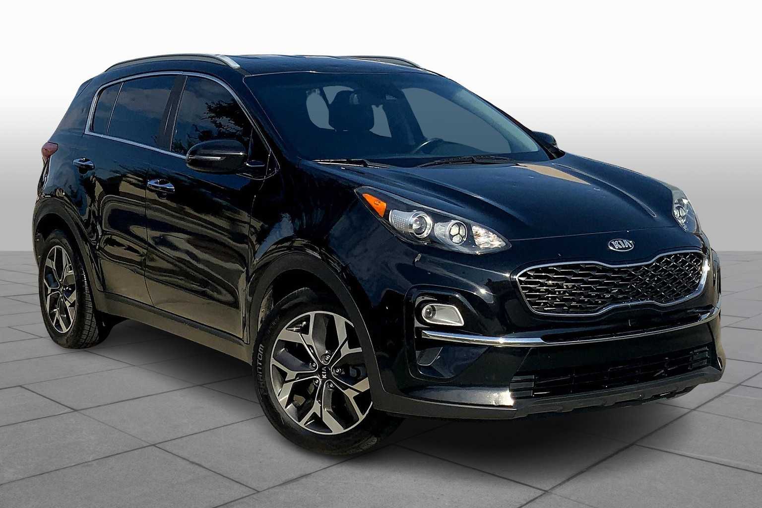 2020 Kia Sportage EX photo 2