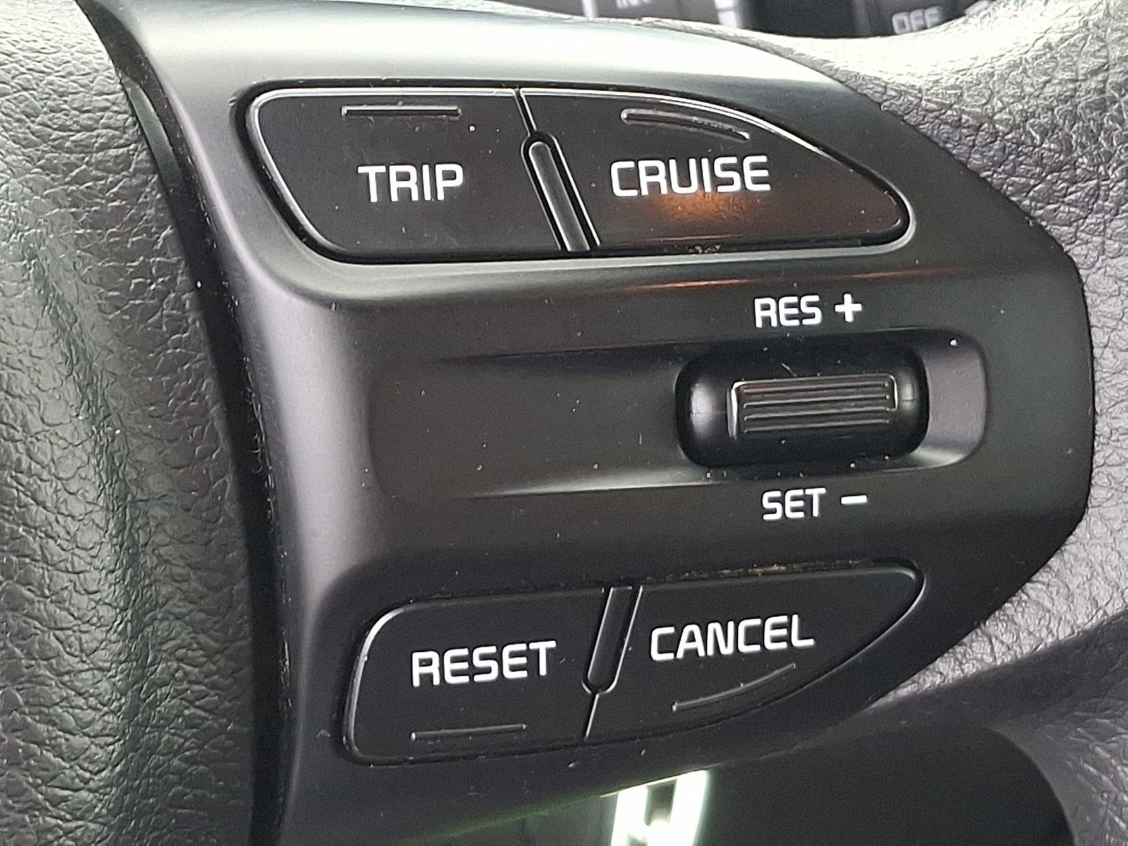 2022 Kia Rio S photo 21