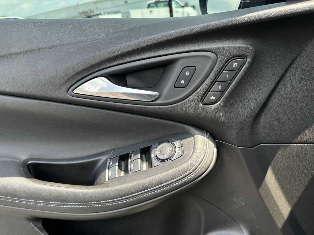 2024 BUICK ENCORE GX - Image 19