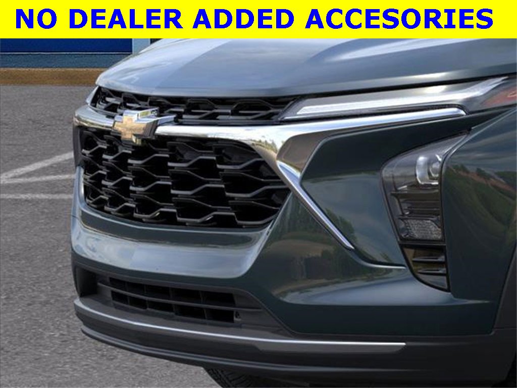 2025 Chevrolet Trax LT photo 12
