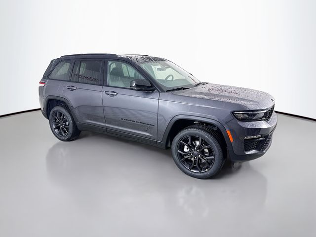 2025 Jeep Grand Cherokee Limited's photo