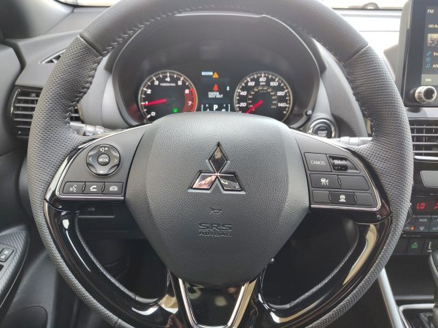2025 Mitsubishi Eclipse Cross SEL photo 12