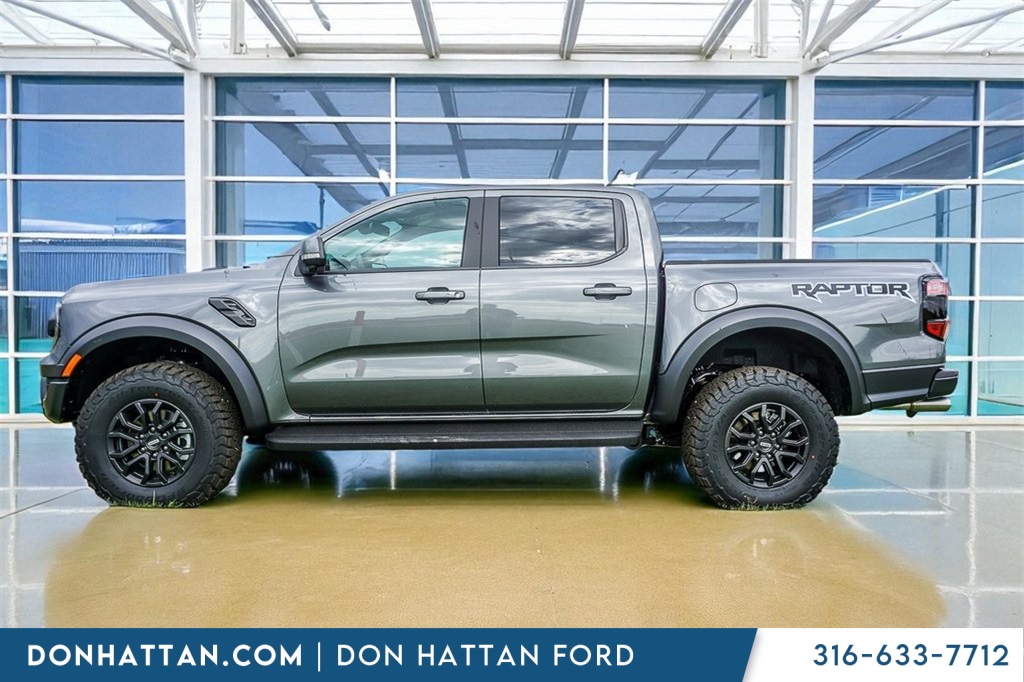 2025 Ford Ranger Raptor photo 2