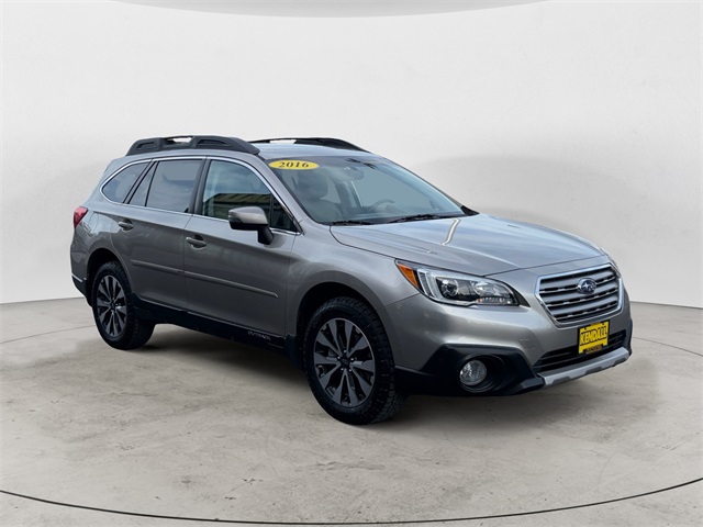 2016 Subaru Outback Limited's photo