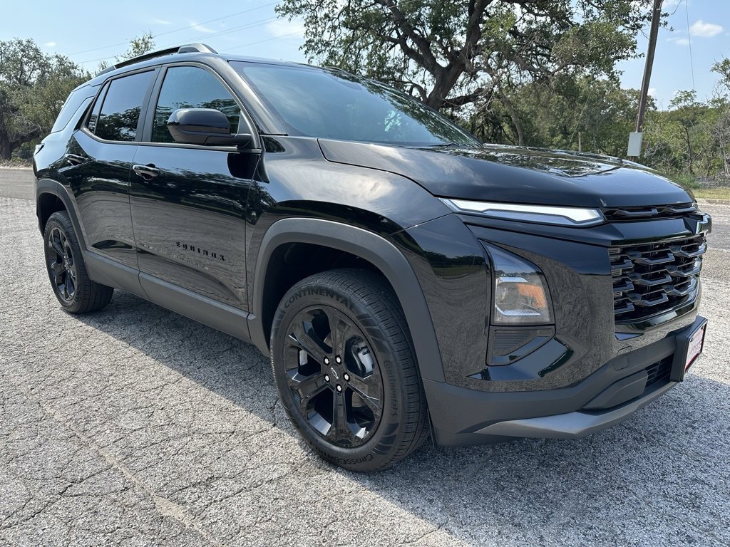 2026 Chevrolet Equinox LT photo 4