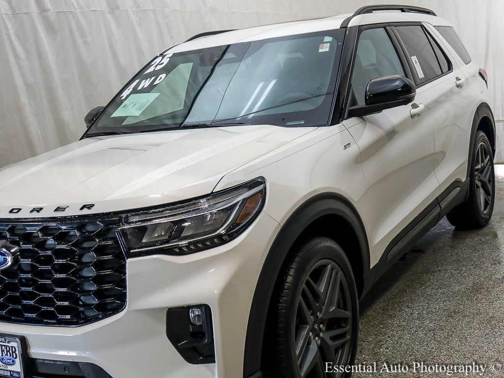 2025 FORD EXPLORER - Image 4