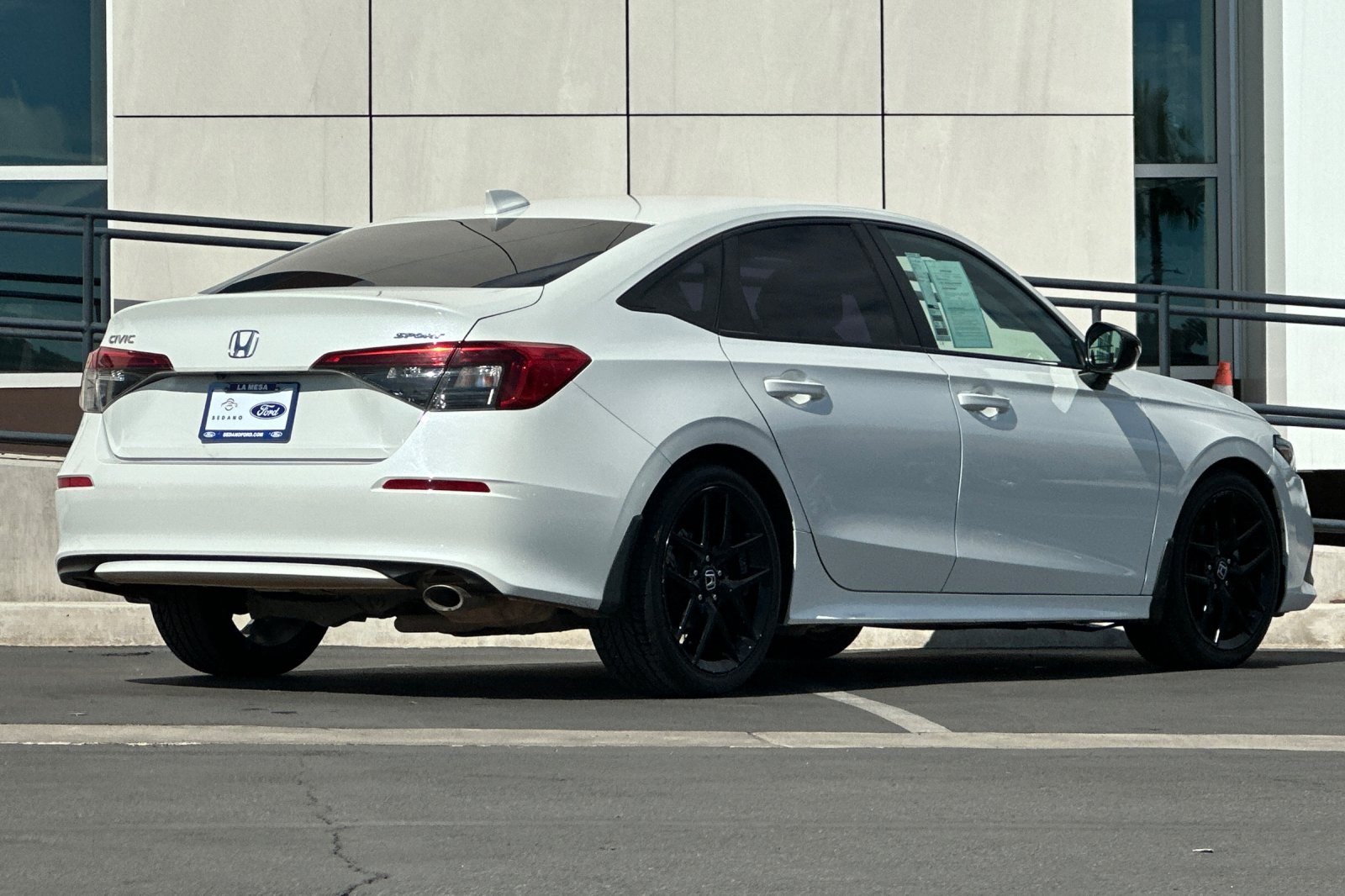 2022 Honda Civic Sport photo 2