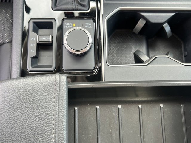 2023 Toyota Tundra Limited photo 34