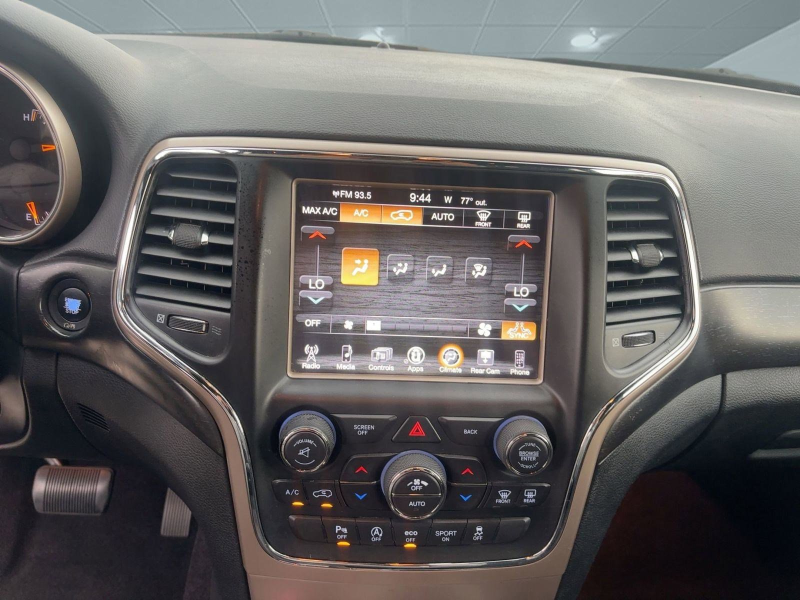 2017 Jeep Grand Cherokee Laredo photo 19