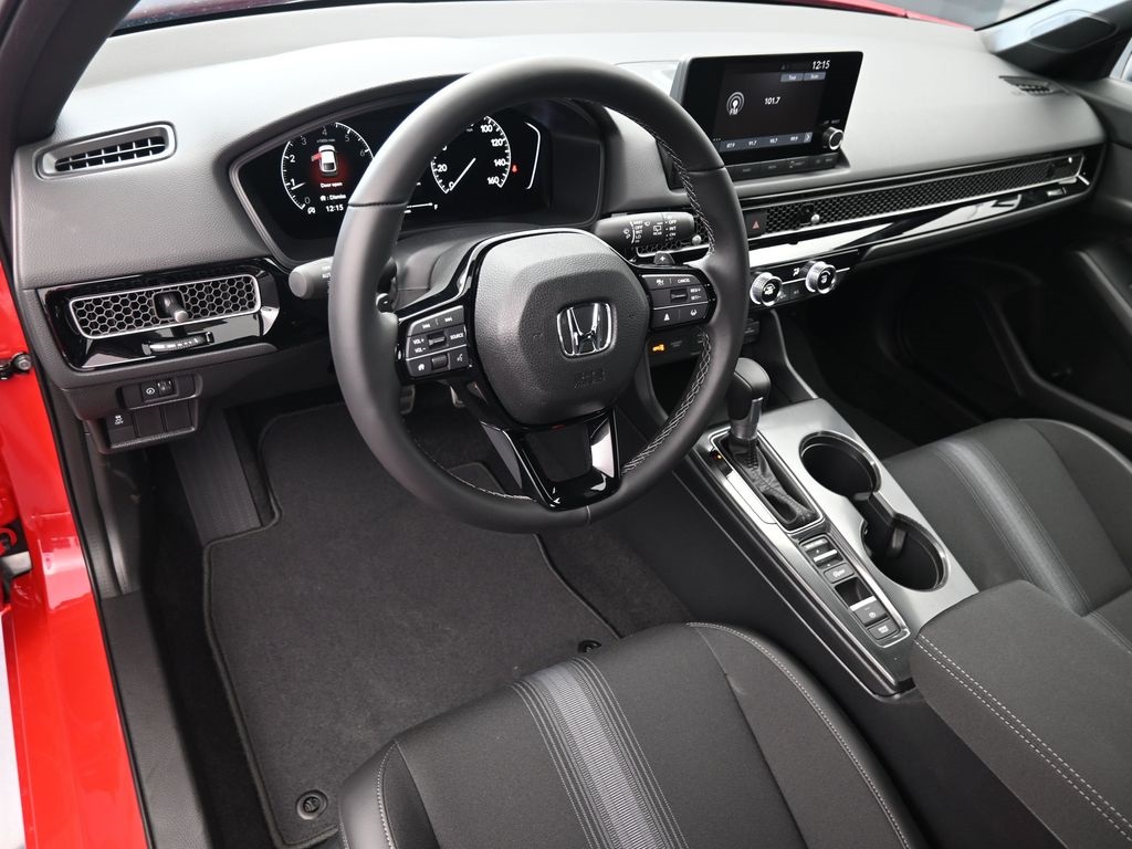 2025 Honda Civic Hatchback Sport photo 13
