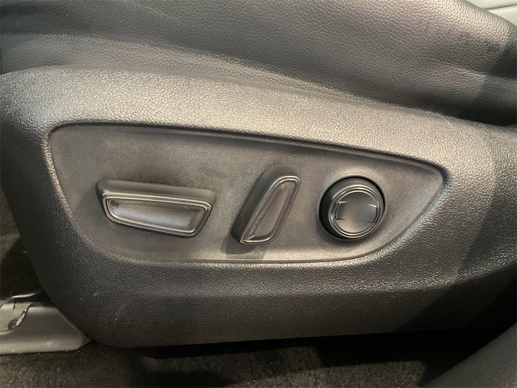2022 Toyota Highlander XLE photo 18