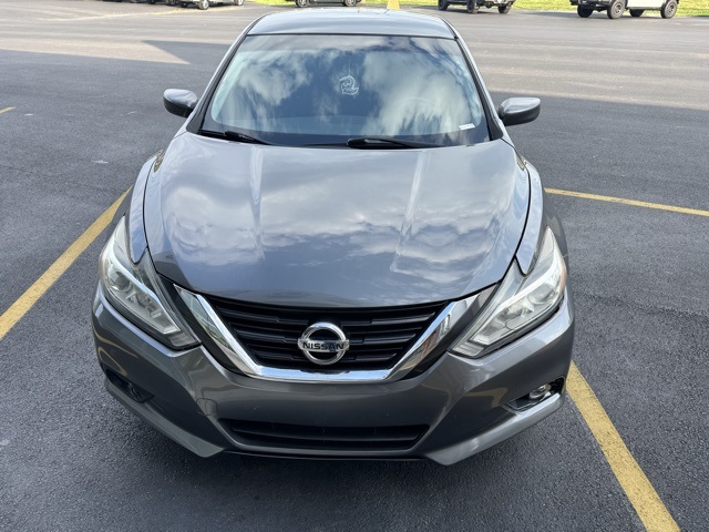 2018 Nissan Altima 2.5 SV photo 2