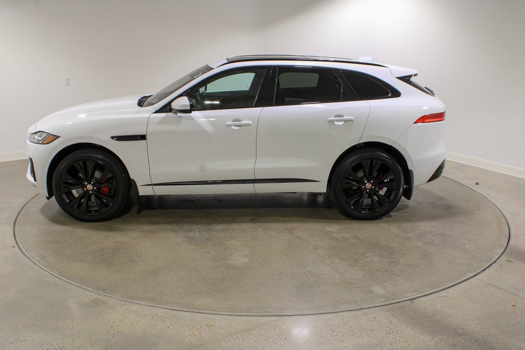 2019 Jaguar F-PACE S photo 2