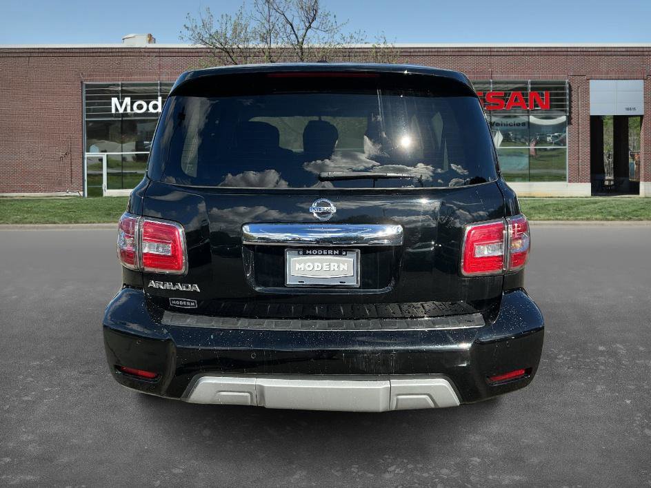 2018 Nissan Armada SV photo 3